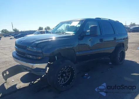 2004 Chevrolet Tahoe Ls z USA, uszkodzony, nr VIN 1GNEC13VX4J189791